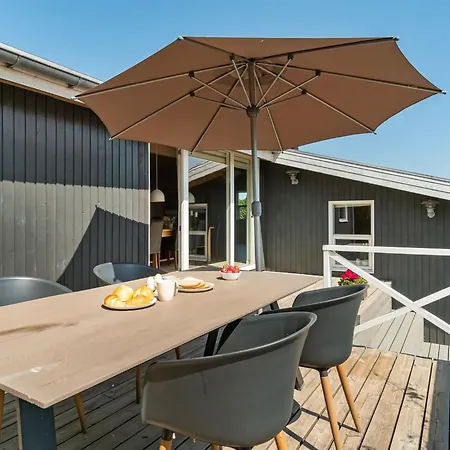 Gerhild - 300m From The Sea By Interhome Ebeltoft