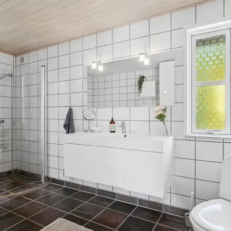 Vakantiehuis Gerhild - 300m From The Sea By Interhome